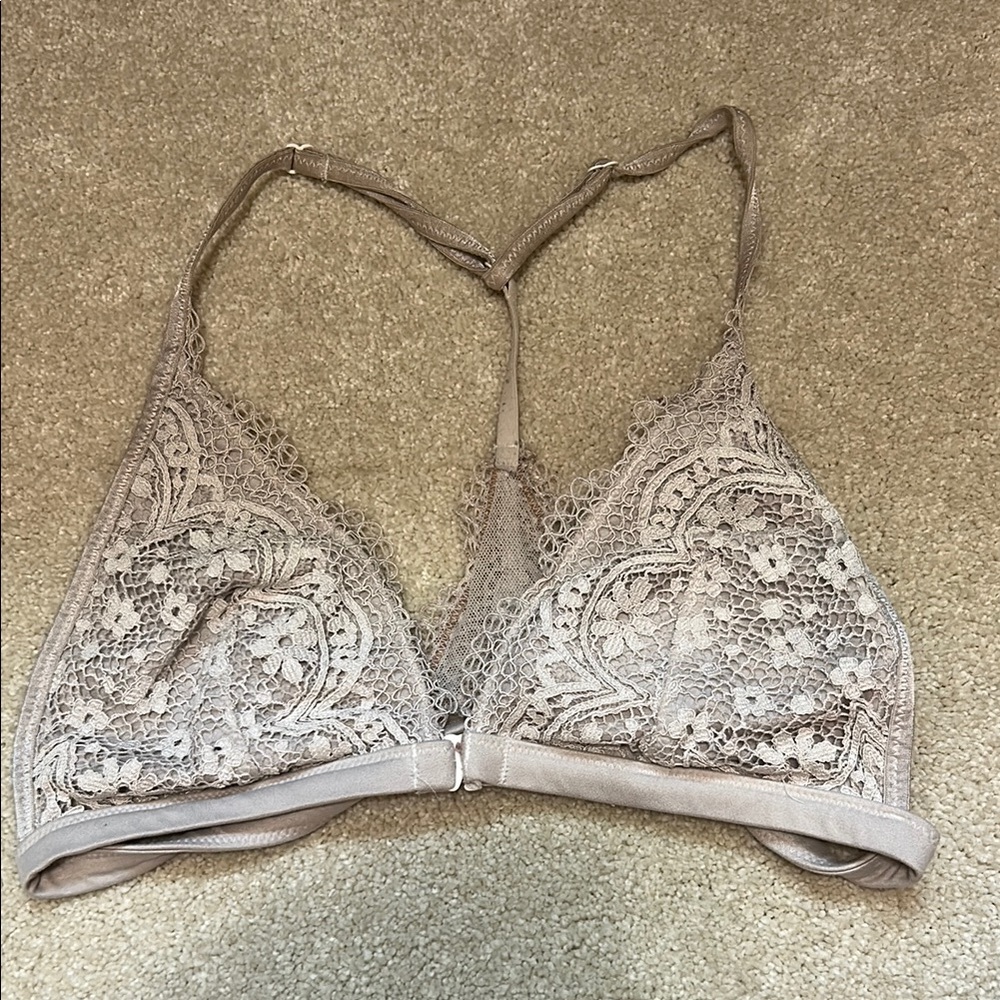 Lace Bralette in Gray/white